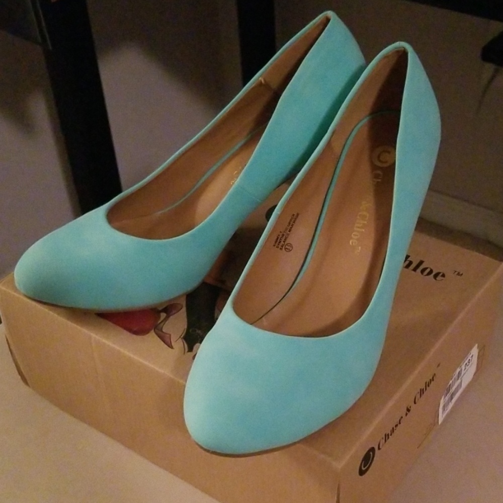 Suede Mint Pumps